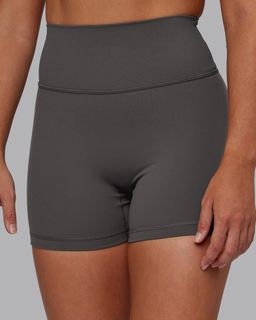 (Category: ) located in . Submitted by closetfullofclothes (Listing ID 1413312495, Image 1). Description: .