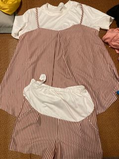 (Category: ) located in . Submitted by ammy1222 (Listing ID 1413356630, Image 1). Description: .