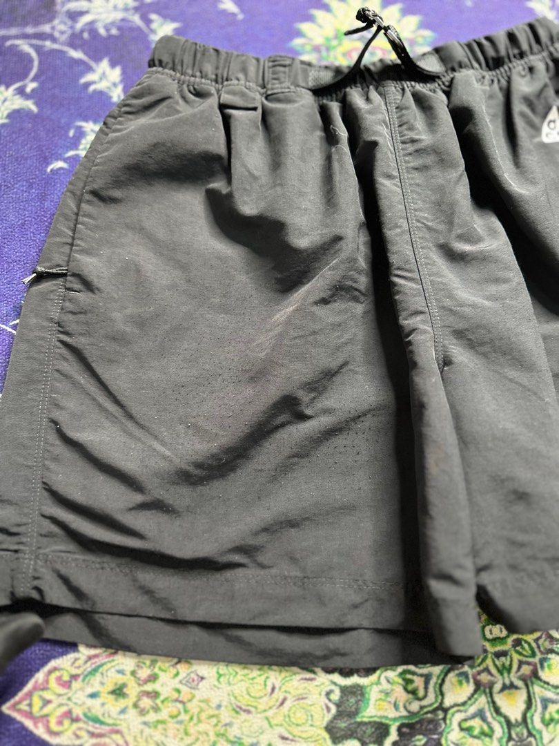 Nike ACG Trail Shorts (Category: Activewear) located in Valenzuela. Submitted by telagram (Listing ID 1413238605, Image 3). Description: L - 16 W - 36.