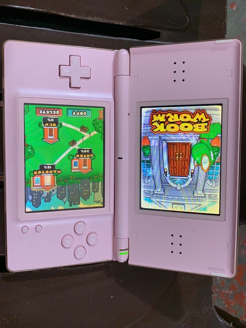 Nintendo DS Lite Pink Console (Category: Nintendo) located in Manila. Submitted by miah_collectiblesurplus (Listing ID 1413378364, Image 1). Description: 1,500 pesos Location: Valenzuela TESTED WORKING selling as is from Japan item Wala charger and wala game na kasama .