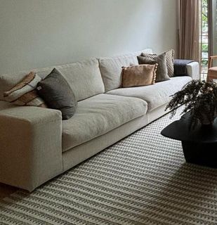 (Category: ) located in . Submitted by vidguj (Listing ID 1413275423, Image 1). Description: .