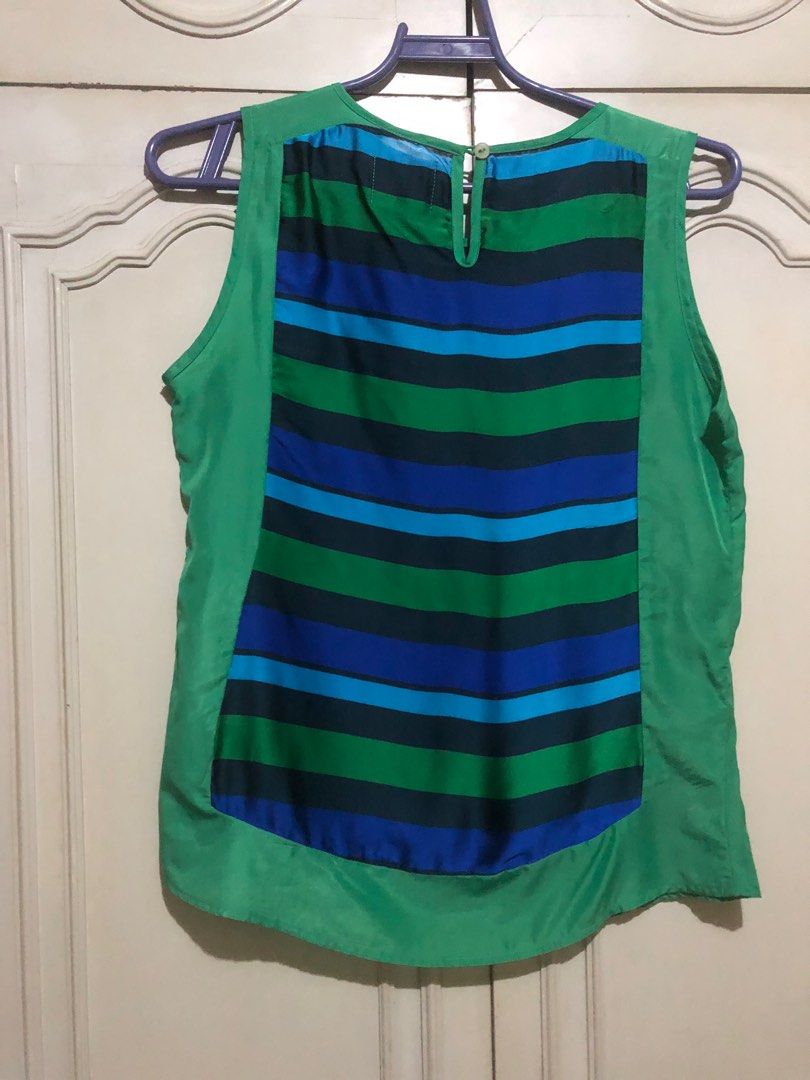 Plains & Prints Sleeveless Top (Category: Blouses) located in Quezon City. Submitted by sof1958 (Listing ID 1413360463, Image 2). Description: - Plains & Prints sleeveless top - Green and striped design - Round neckline - Keyhole back detail - Size: S (PHL), EUR S, USA 4 - Lightweight material - Perfect for warm weather.