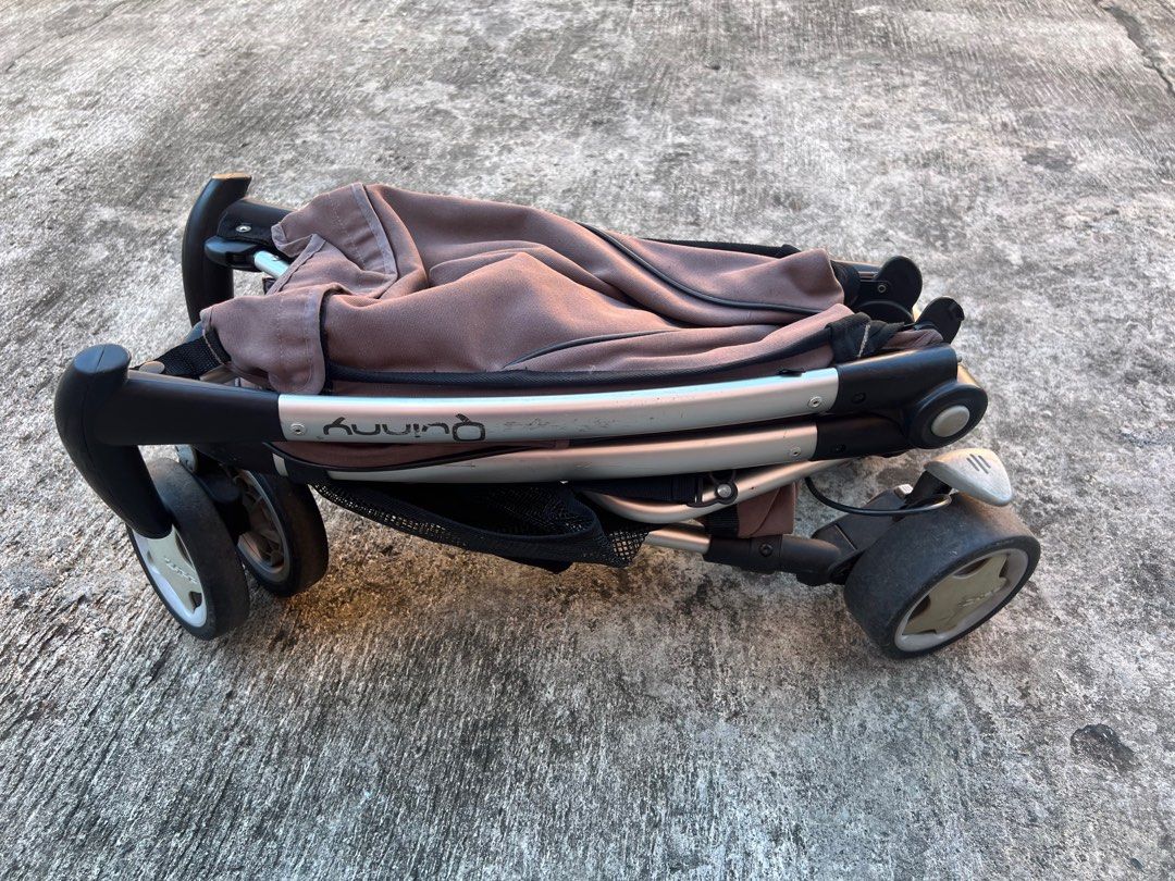 Quinny Zapp Flex 3 wheel Stroller (Category: Strollers) located in Paranaque City. Submitted by quicx (Listing ID 1413301505, Image 3). Description: - Quinny Zapp Flex 3 wheel stroller - Brown color - Compact fold for easy storage - Canopy for sun protection - Three point harness for safety Sells 28k brand new.
