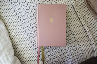(Category: ) located in . Submitted by books_n_coffee (Listing ID 1413230559, Image 1). Description: .