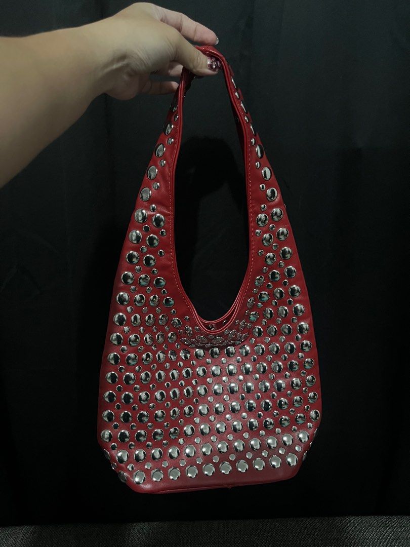 Red faux leather Studded bag (Category: Shoulder Bags) located in Cavite. Submitted by yanney027 (Listing ID 1413384759, Image 1). Description: .
