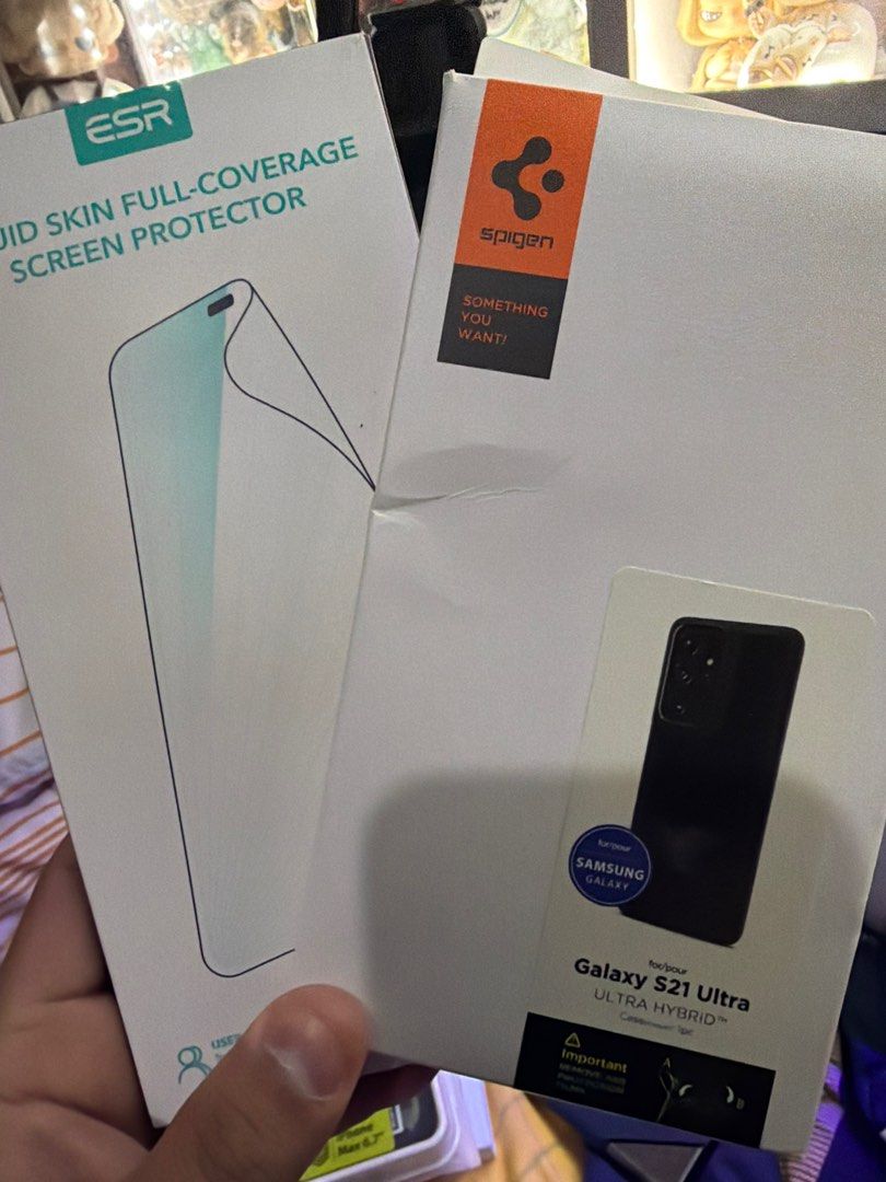 Samsung S21 Case and Screen Protector (Category: Cases & Sleeves) located in Makati City. Submitted by alexg0420 (Listing ID 1413429210, Image 1). Description: .
