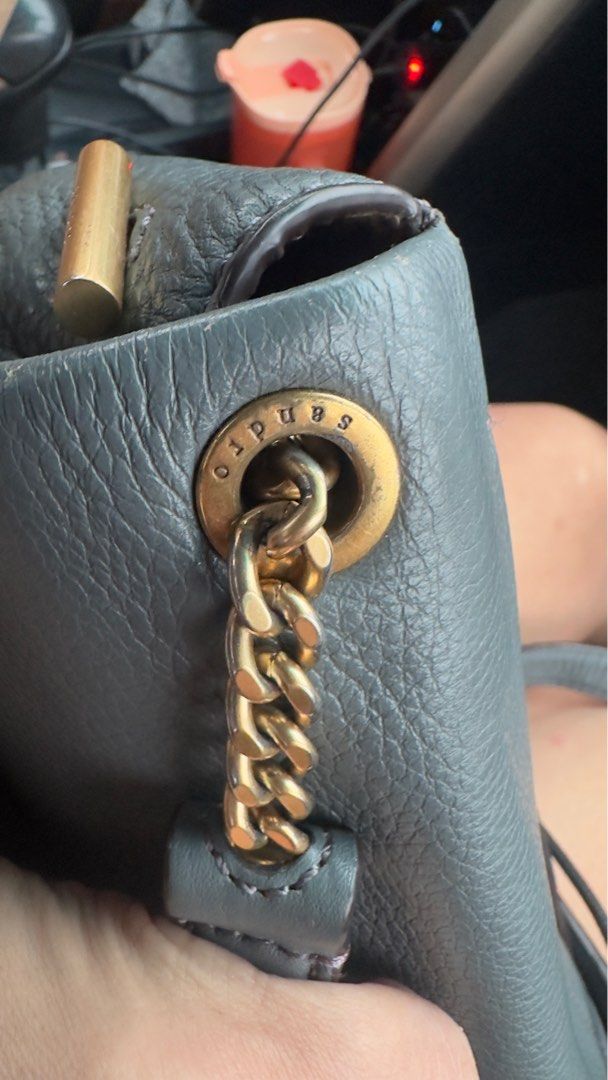 Sandro Pepita Genuine Leather Bag (Category: Luxury Bags & Wallets) located in Angeles City. Submitted by gladnovic10 (Listing ID 1413320798, Image 3). Description: .