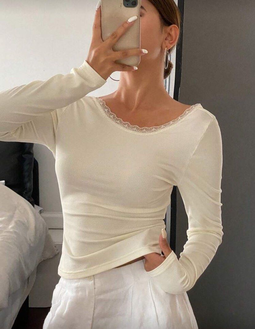 SHEIN White Lace Long sleeve Top (Category: Longsleeves) located in Manila. Submitted by itemsby_jm (Listing ID 1413313186, Image 1). Description: ✨ DECLUTTERRING ✨ 💗 Used once only 💗 Size S on tag 💗 Condition: 10/10 💗 Good as new, no flaws 💗 DM for any inquiries ☺️ 💰Mode of payment: Gcash ~ Note: Payment first.