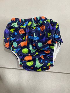 (Category: ) located in . Submitted by kay_clearance (Listing ID 1413227077, Image 1). Description: .