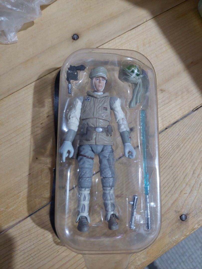 Star Wars Hoth Luke Skywalker Action Figure (Category: Figurines & Statues) located in Pasig City. Submitted by toysrnotus (Listing ID 1413427866, Image 1). Description: - Star Wars Hoth Luke Skywalker action figure - Includes: Lightsaber, helmet, and blaster - Figure is in original packaging - Perfect for Star Wars collectors!.