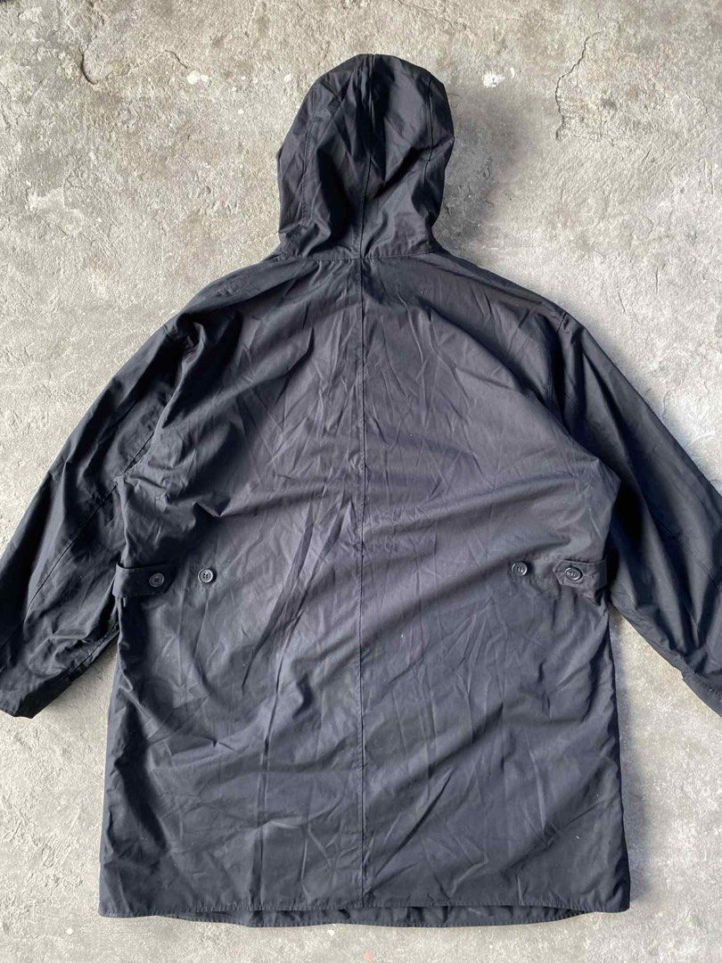 Uniqlo U Men's Parka Jacket (Category: Coats, Jackets and Outerwear) located in Lipa City. Submitted by dcd1217 (Listing ID 1413405415, Image 3). Description: Uniqlo U mens Parka Jacket Size XL Excellent Shipped via jnt asap Message me for any concerns.