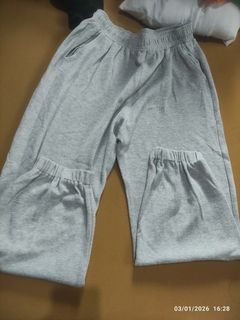 (Category: ) located in . Submitted by preloved-drip (Listing ID 1413347549, Image 1). Description: .