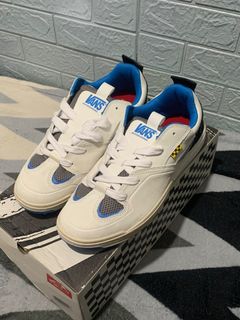 (Category: ) located in . Submitted by codys_closet.92 (Listing ID 1413353687, Image 1). Description: .