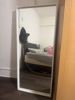(Category: ) located in . Submitted by chery25062000 (Listing ID 1413386336, Image 1). Description: .