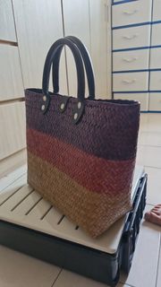 (Category: ) located in . Submitted by candidiz (Listing ID 1413339291, Image 1). Description: .