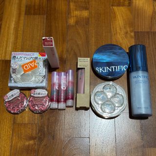 (Category: ) located in . Submitted by blindboxuhouse (Listing ID 1413287663, Image 1). Description: .