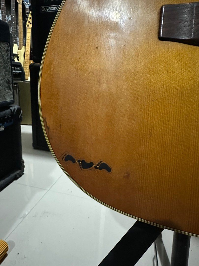 YAMAHA FG-240 ACOUSTIC GUITAR (Category: Musical Instruments) located in Binan City. Submitted by asherkv13 (Listing ID 1413378535, Image 3). Description: japan surplus .