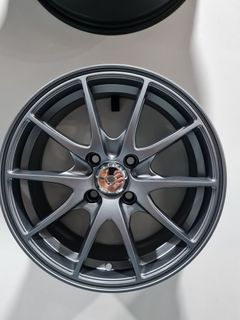 (Category: ) located in . Submitted by wheels_tyres_battery (Listing ID 1418605639, Image 1). Description: .