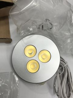 （分類：）位於 。 由 silentcrystal.779b2d 提交（商品編號 1418677779，圖片 1）。簡介： 。