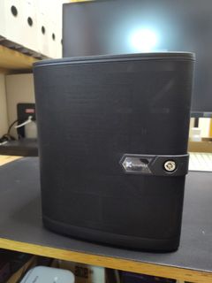 6 bay NAS Case504248338198702080