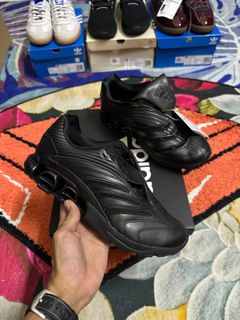 (Category: ) located in . Submitted by pure.sneakers (Listing ID 1418709324, Image 1). Description: .