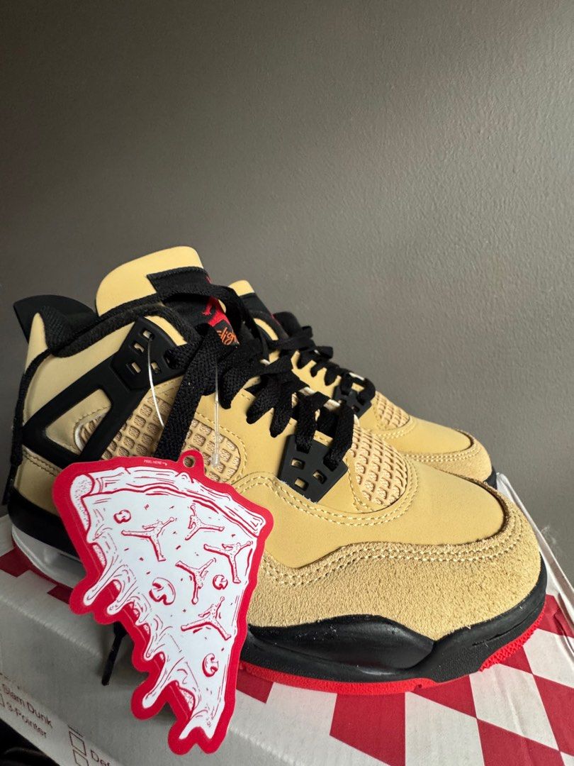 Air Jordan 4 Retro Limited Edition (Category: Sneakers) located in Quezon City. Submitted by coolmomma (Listing ID 1418617258, Image 3). Description: Air Jordan 4 Retro "Pizza" Limited edition Used twice still with Box PLEASE SEE EXACT SIZE ON LAST SLIDE Can fit Adult or Big Kids Delivery or Pick up .
