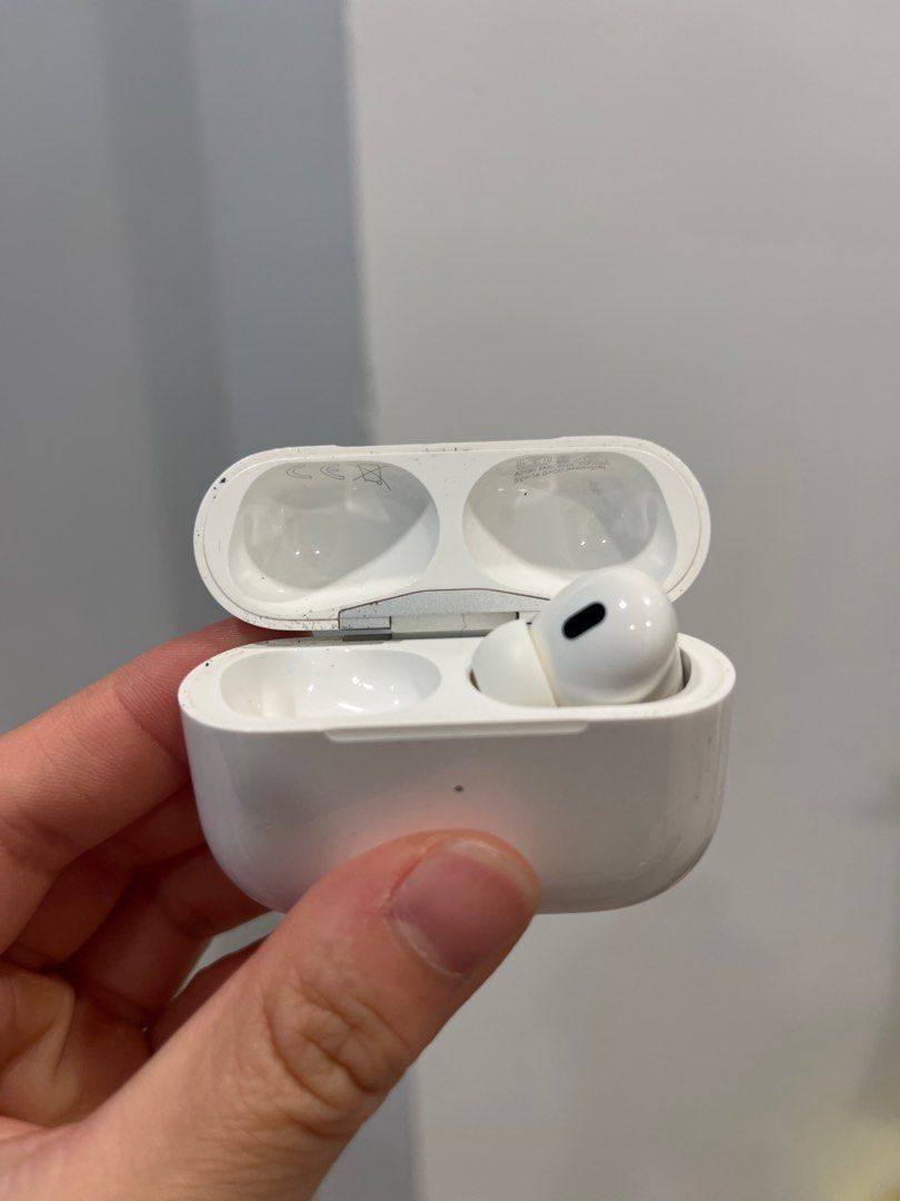Apple AirPods Pro 2nd Generation
