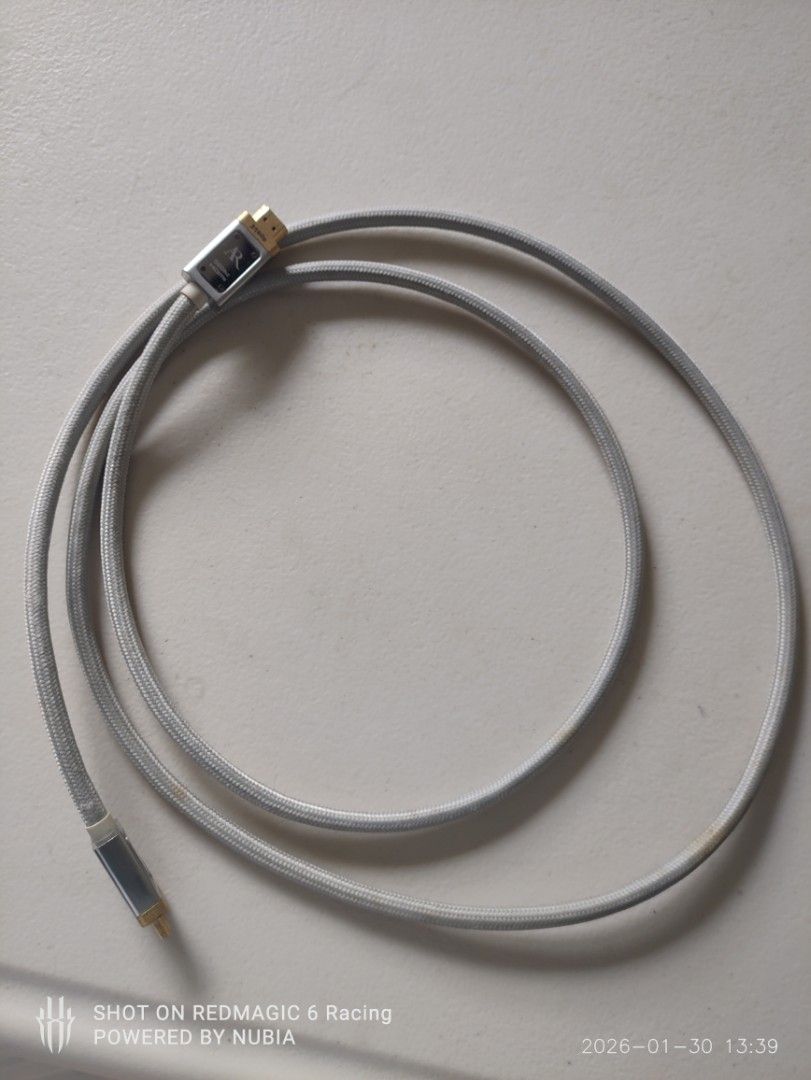 AR 600Hz HDMI Cable 2160p (Category: Cables & Adaptors) located in Manila. Submitted by alfredaguirre0819 (Listing ID 1418647591, Image 2). Description: - Premium HDMI cable - AR brand - Supports 2160p resolution - 600Hz refresh rate - Braided silver exterior - Gold-plated connectors.