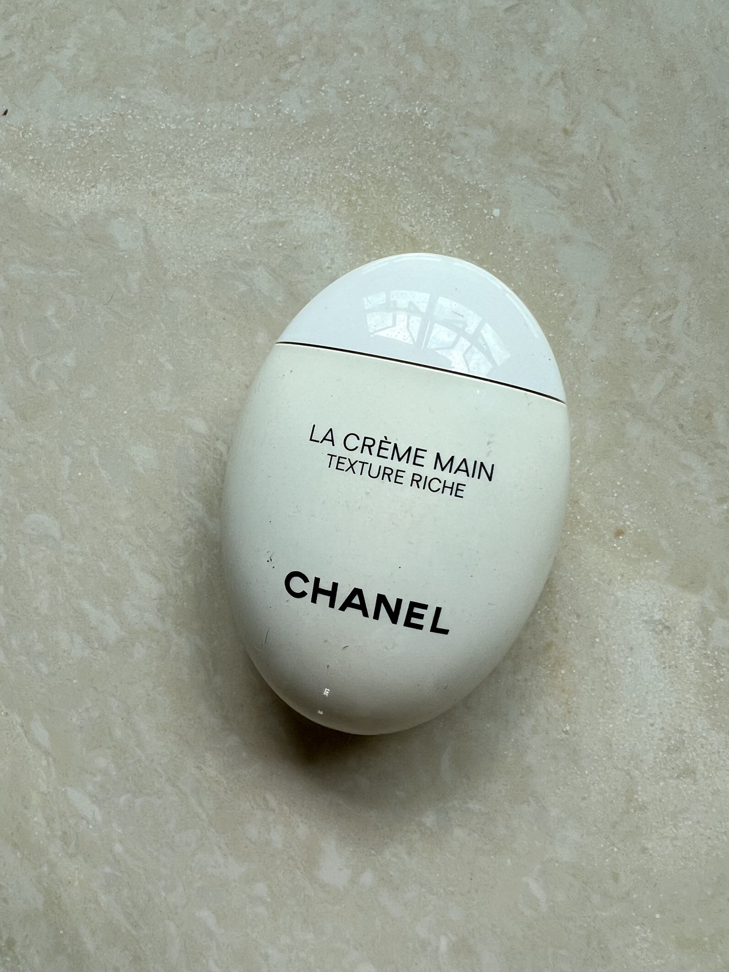 CHANEL RTP $102 La Creme Main Texture Riche Hand Cream 50ml 