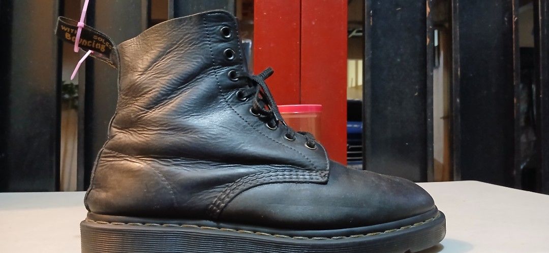 Dr. Martens Pascal Ziggy Boots (Category: Boots) located in Quezon City. Submitted by jholouise (Listing ID 1418660130, Image 3). Description: - Dr. Martens Pascal Ziggy boots - Size: UK 9, US M 10 US L 11 - Made in Vietnam - Slightly nego - Personal preloved - Bought at Rob Manila - Retails for around 12k - No more box - Guaranteed authentic.