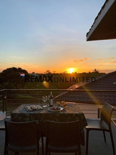 For Lease Verdana Homes Bacoor (Category: House & Lot) located in Makati City. Submitted by REMAXUNLIMITEDPH (Listing ID 1418644916, Image 2). Description: For Lease Verdana Homes Bacoor 400sqm floor area 200sqm lot area - First floor Maids room, powder room, drivers room - Second floor 3 rooms all with own toilet and bath - Third floor with 1 Bedroom with toilet and bath, roof deck - Facing South Price 80K Gerrick Suarez Remax Unlimited 0917 537