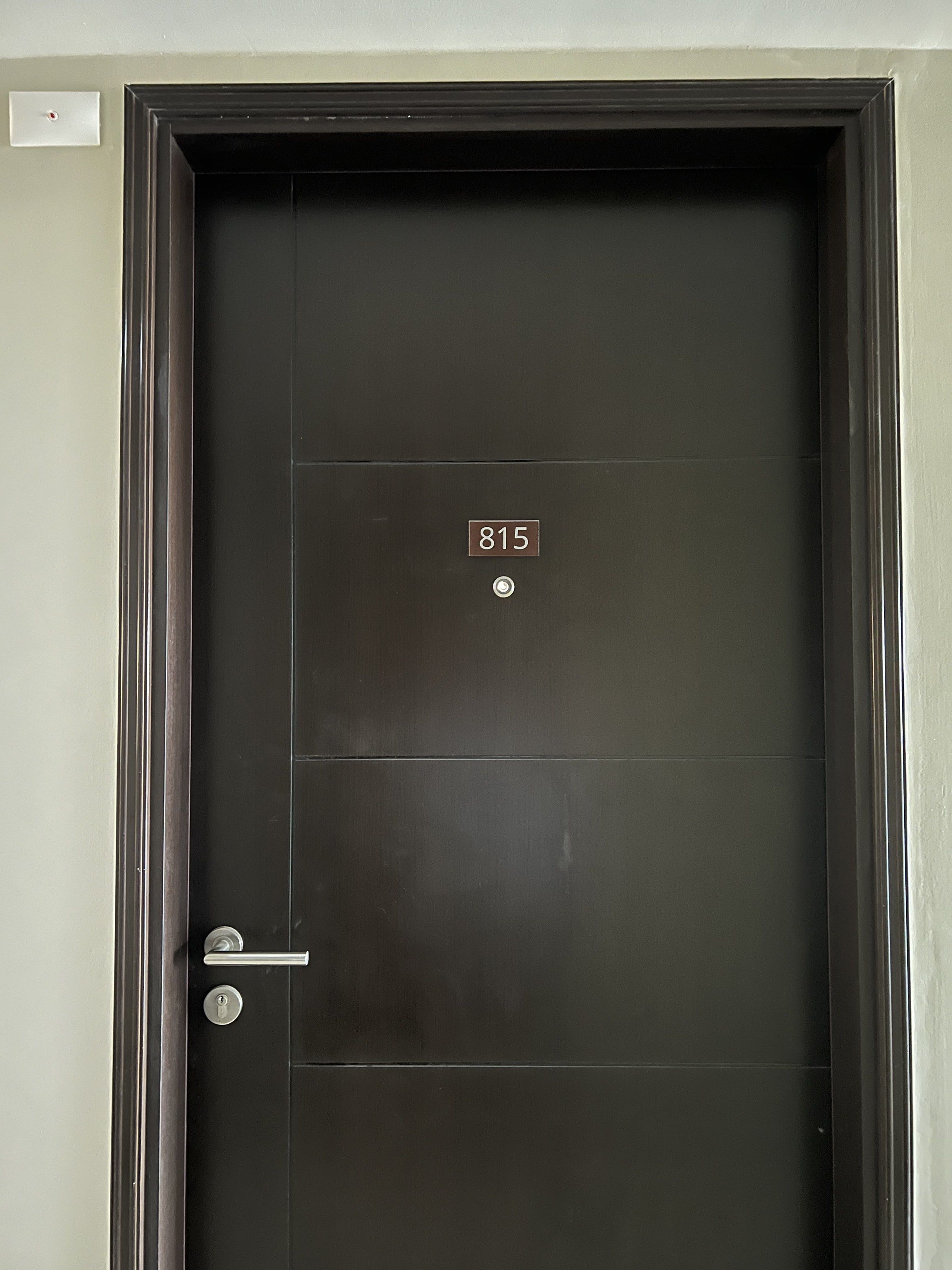 For Rent Bare Studio Unit Avida Towers Sucat (Category: Apartments & Condos) located in Mandaluyong City. Submitted by lopezsam (Listing ID 1418717030, Image 1). Description: Avida Towers Sucat Tower 9 Bare unit 11,000 (inclusive of association dues) Near SM Sucat No pets allowed Min of 6mos 1 month advance 2months deposit W/ contract Direct Owner .