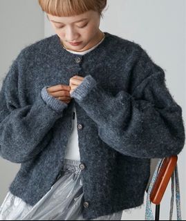 由 red55555 (刊登 ID 1418761380，圖片 1) 提交，位於 的 (類別：)，說明：。
