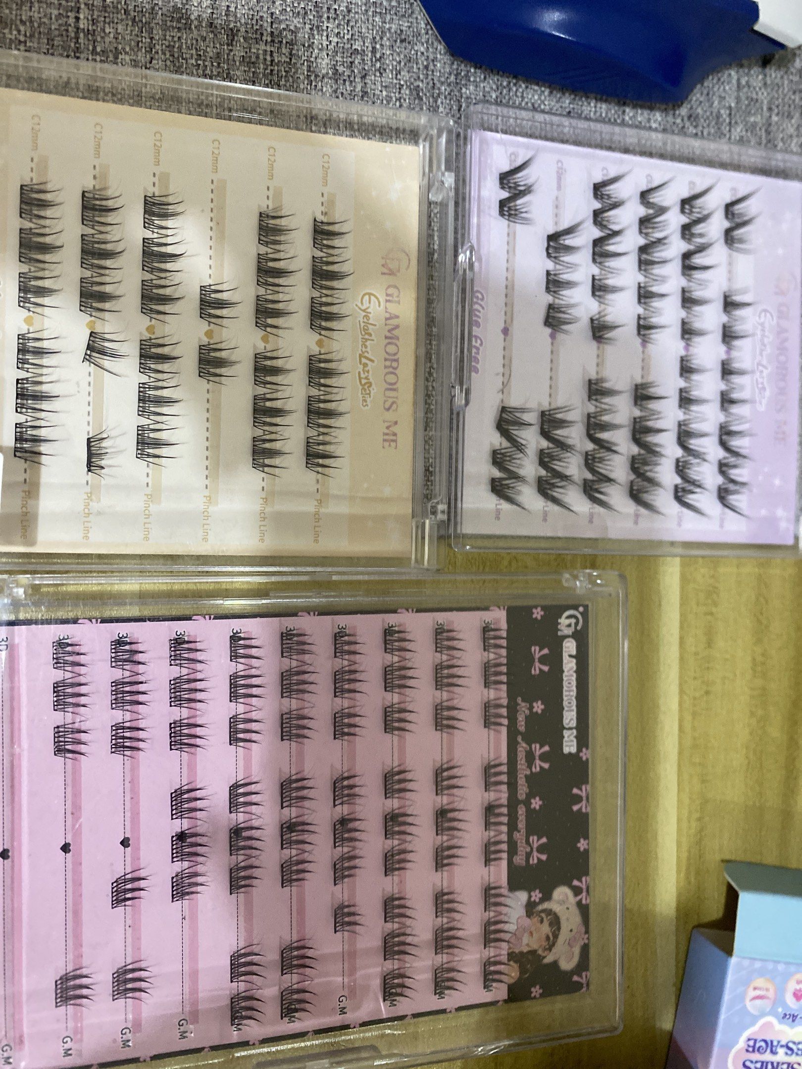 Glamorous Me Eyelash Extensions (Category: Makeup) located in Santa Rosa. Submitted by jyshopsellrepeat (Listing ID 1418748318, Image 2). Description: - Glamorous Me Eyelash Extensions - Includes 3 sets.