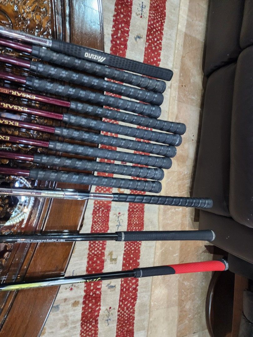 Golf Set (Category: Golf) located in Paranaque City. Submitted by manilagolfmarket (Listing ID 1418734421, Image 3). Description: For Sale Golf Set *Mizuno Pro Tour Big R flex graphite shaft irons *Adams Golf woods *Mizuno JPX driver *Mizuno semi mallet putter *Mizuno Tzoid bag included for only 15.7k pick up Bf Paranaque free shipping within MM.