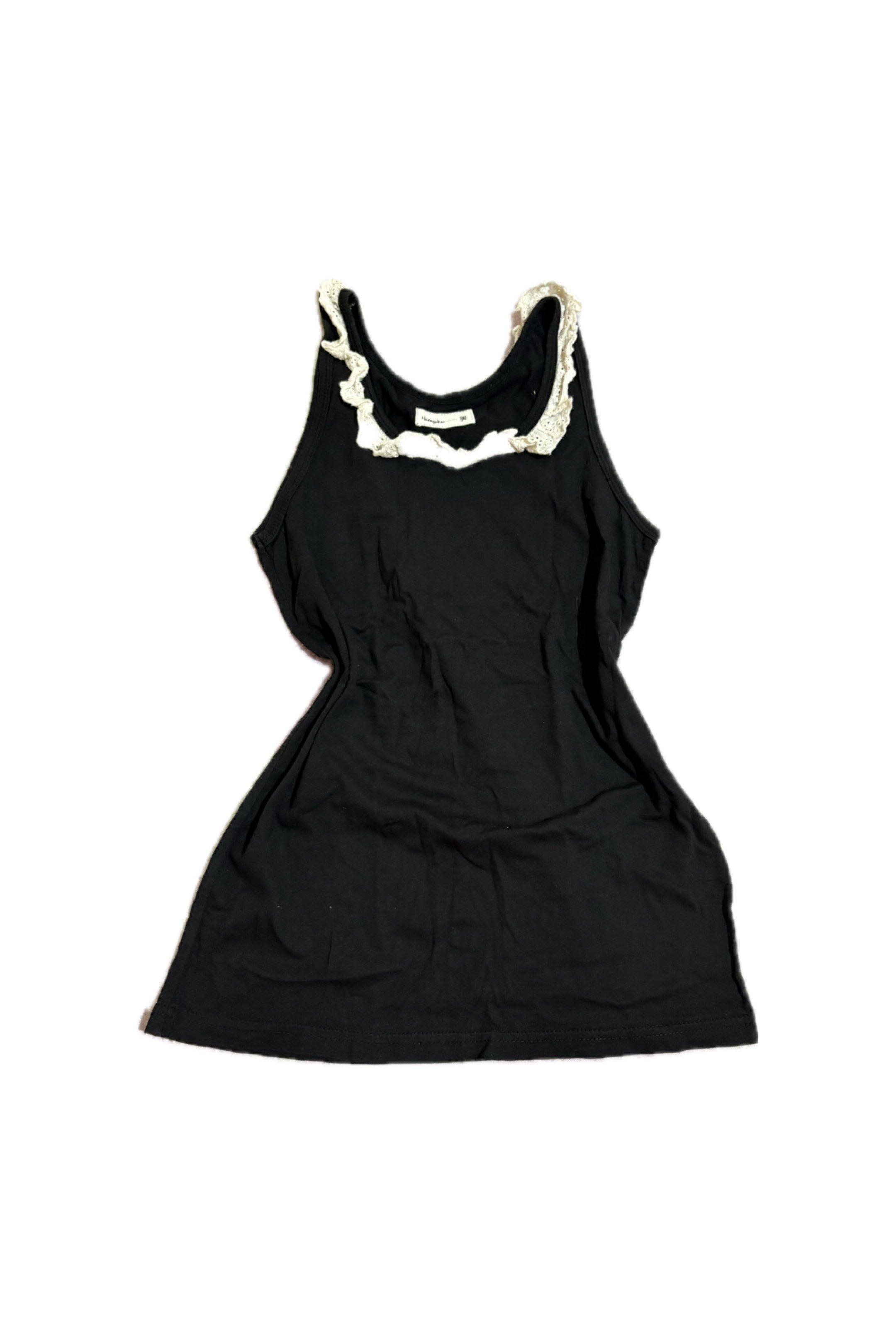 harajuku lacey black top (Category: Sleeveless) located in Bulacan. Submitted by seikariiii (Listing ID 1418615906, Image 1). Description: small to medium 70 + sf/same day delivery.