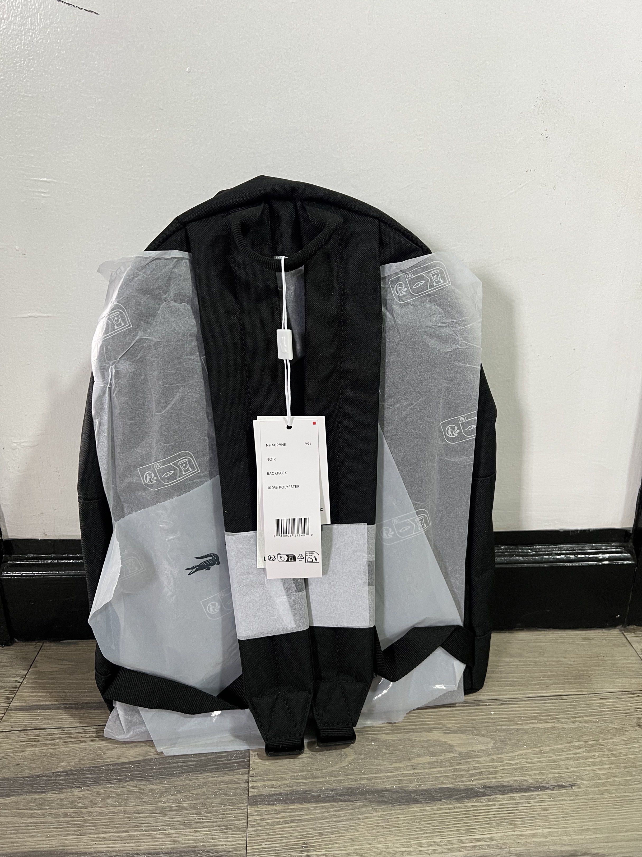 LACOSTE BACKPACK BLACK (Category: Backpacks) located in Baguio. Submitted by kyrawang22 (Listing ID 1418655437, Image 2). Description: .
