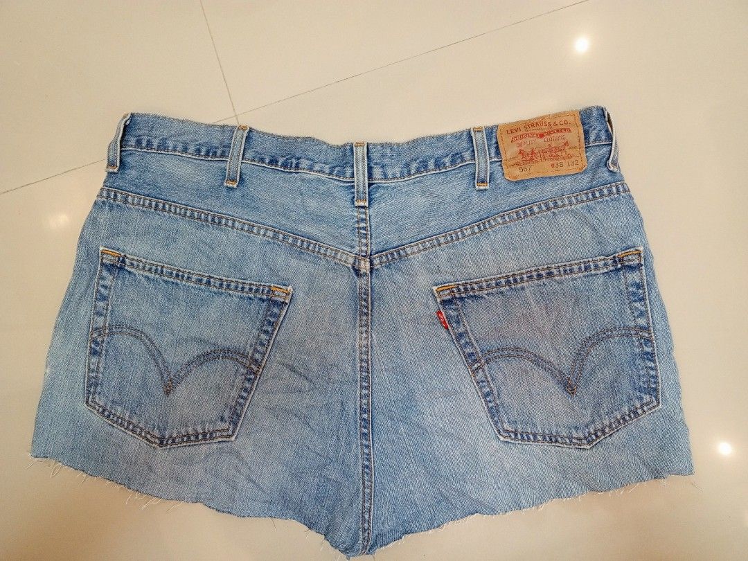 Levi's 567 Loose Boot Cut Denim Shorts (Category: Shorts) located in Orani. Submitted by thriftniea (Listing ID 1418702782, Image 2). Description: - Authentic Levi's denim shorts - Size: 40 L14 - Style: 567 Loose Boot cut - Color: Light blue wash - Features: Distressed look, five-pocket design, button closure - Ideal for casual wear.