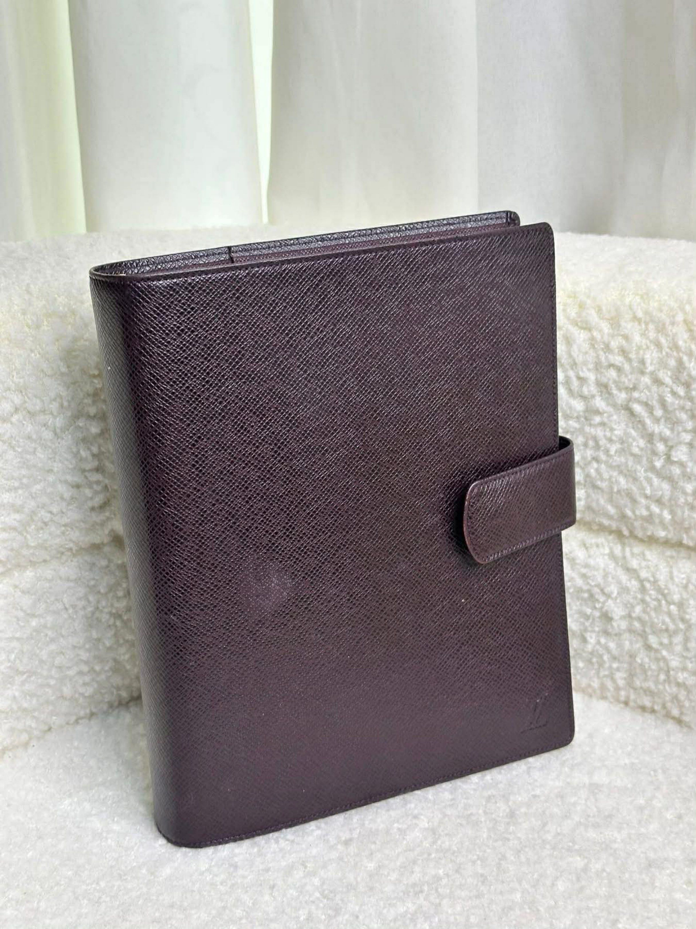 Louis Vuitton Agenda MM Organizer (Category: Luxury Bags & Wallets) located in Manila. Submitted by ceeh.sells (Listing ID 1418713889, Image 2). Description: Burgundy MM Agenda.