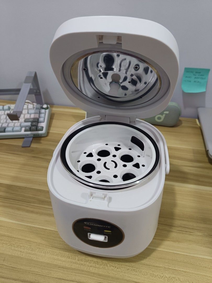 Rice Cooker (Category: Cookers) located in San Juan City. Submitted by jether03 (Listing ID 1418755262, Image 3). Description: -2L -Used twice .