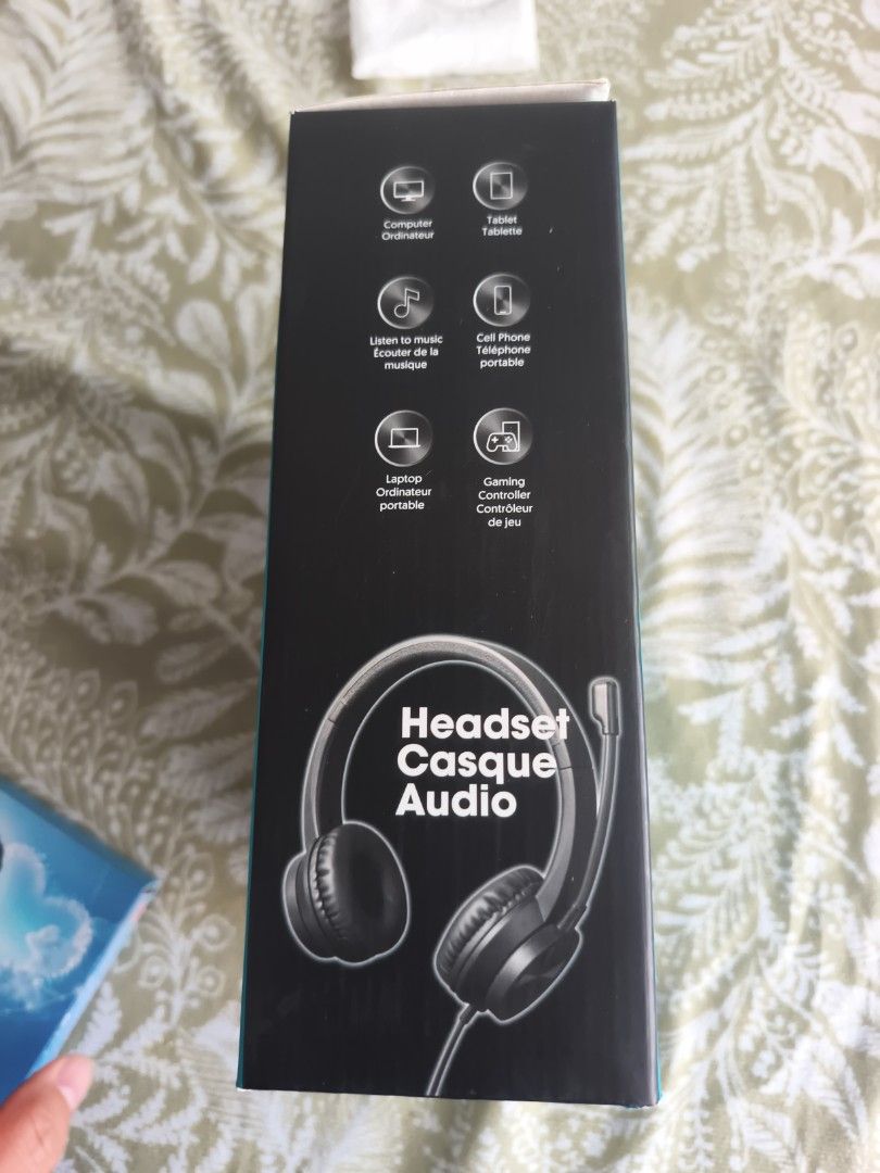 MINISO Wired Headset with Microphone65561077353730111