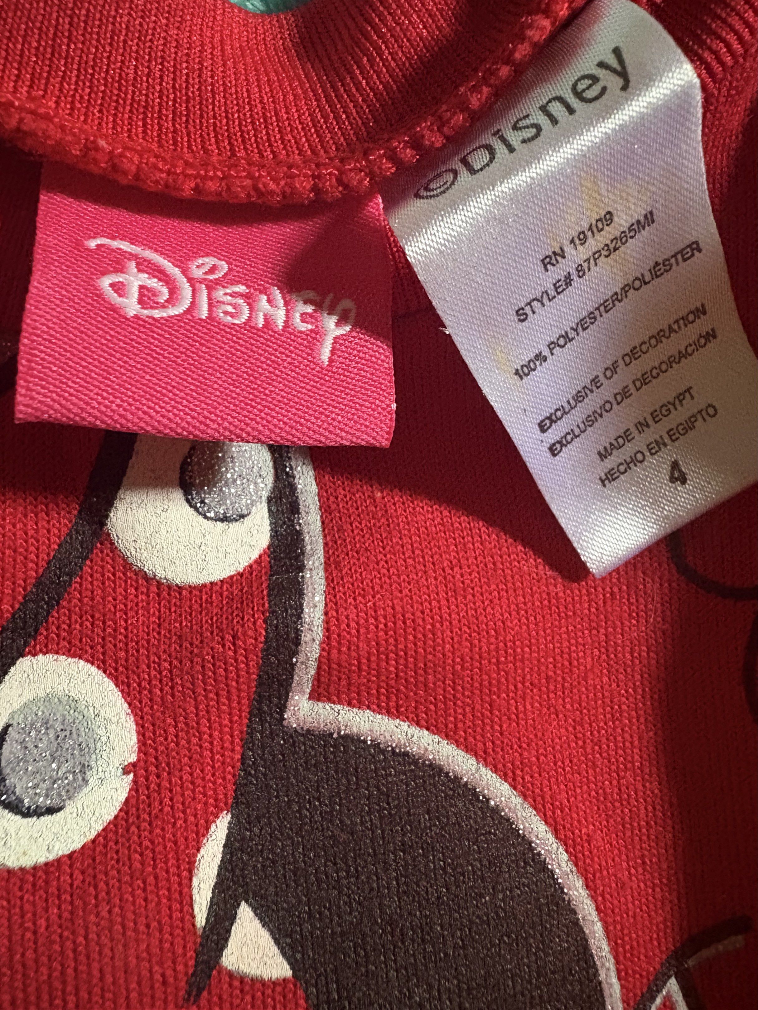 Minnie Mouse Kids Sweater (Size 4) (Category: Babies & Kids Fashion) located in Marikina City. Submitted by minimalismic_ (Listing ID 1418633444, Image 2). Description: .