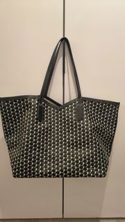 （分類：）位於 。 由 hola_holaa 提交（商品編號 1418738567，圖片 1）。簡介： 。