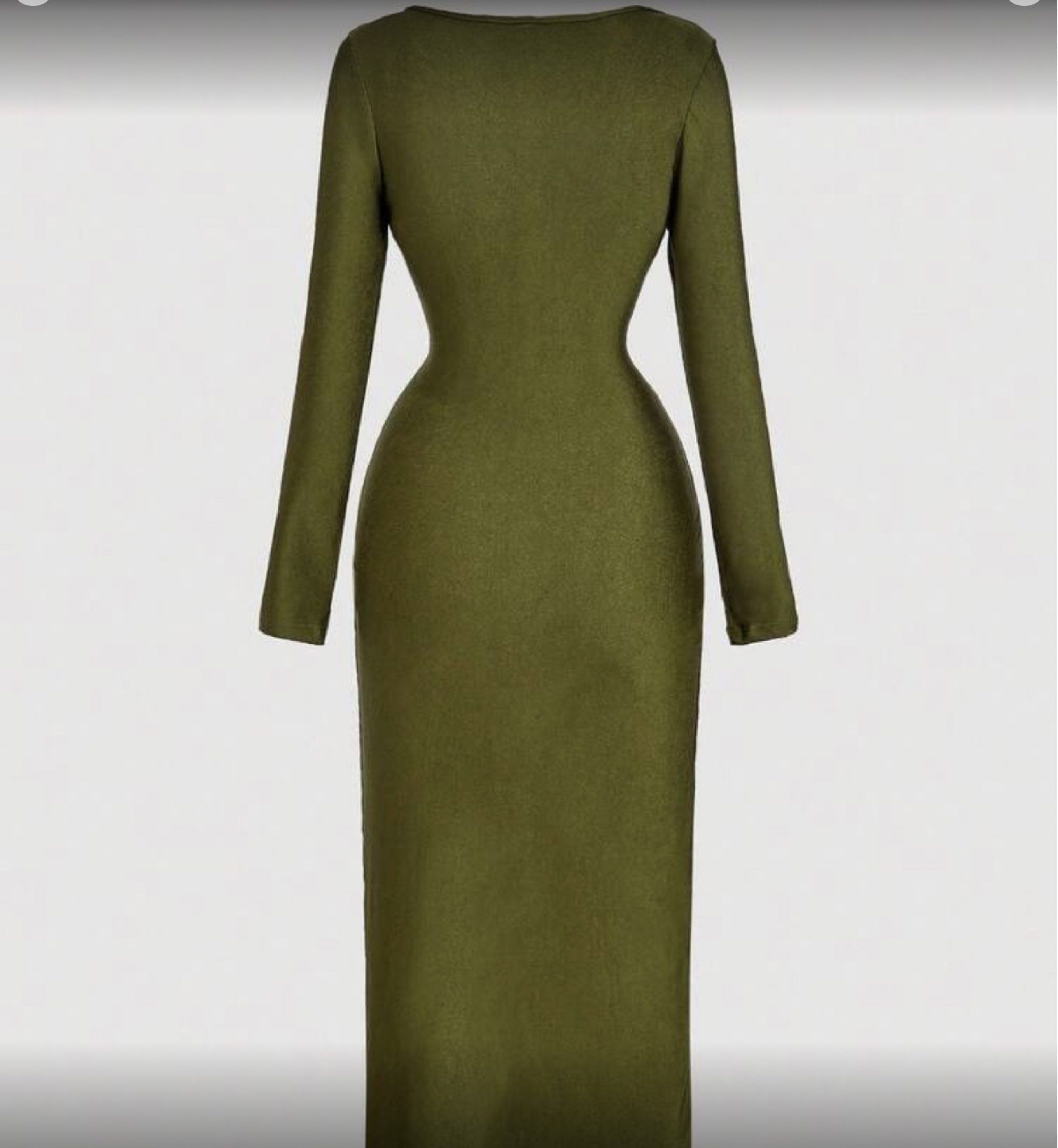 Olive Green Knot Front Maxi Dress (Category: Dresses) located in Manila. Submitted by reyganots (Listing ID 1418668634, Image 2). Description: Elegant olive green maxi dress. Features a unique knot front design and long sleeves. The dress has a flattering silhouette with a fitted waist and a subtle slit. Perfect for special occasions or a night out. Made from a comfortable, stretchy fabric. This is a small but could easily fit a large. NEVER WORN