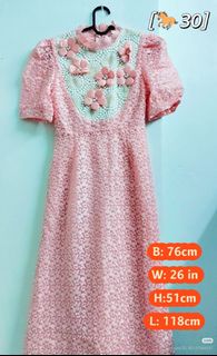 (Category: ) located in . Submitted by swwardrobe (Listing ID 1418759925, Image 1). Description: .