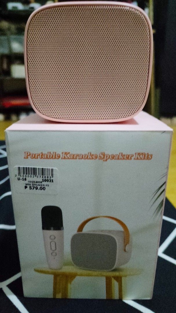 Portable Karaoke Speaker Kit (Category: Soundbars, Speakers & Amplifiers) located in Manila. Submitted by joanngoter49528 (Listing ID 1418763991, Image 1). Description: - Portable karaoke speaker kit - Light pink speaker - Includes speaker and microphone - Complete set, ready to use - Perfect for parties and karaoke sessions - Original price: ₱579.00.