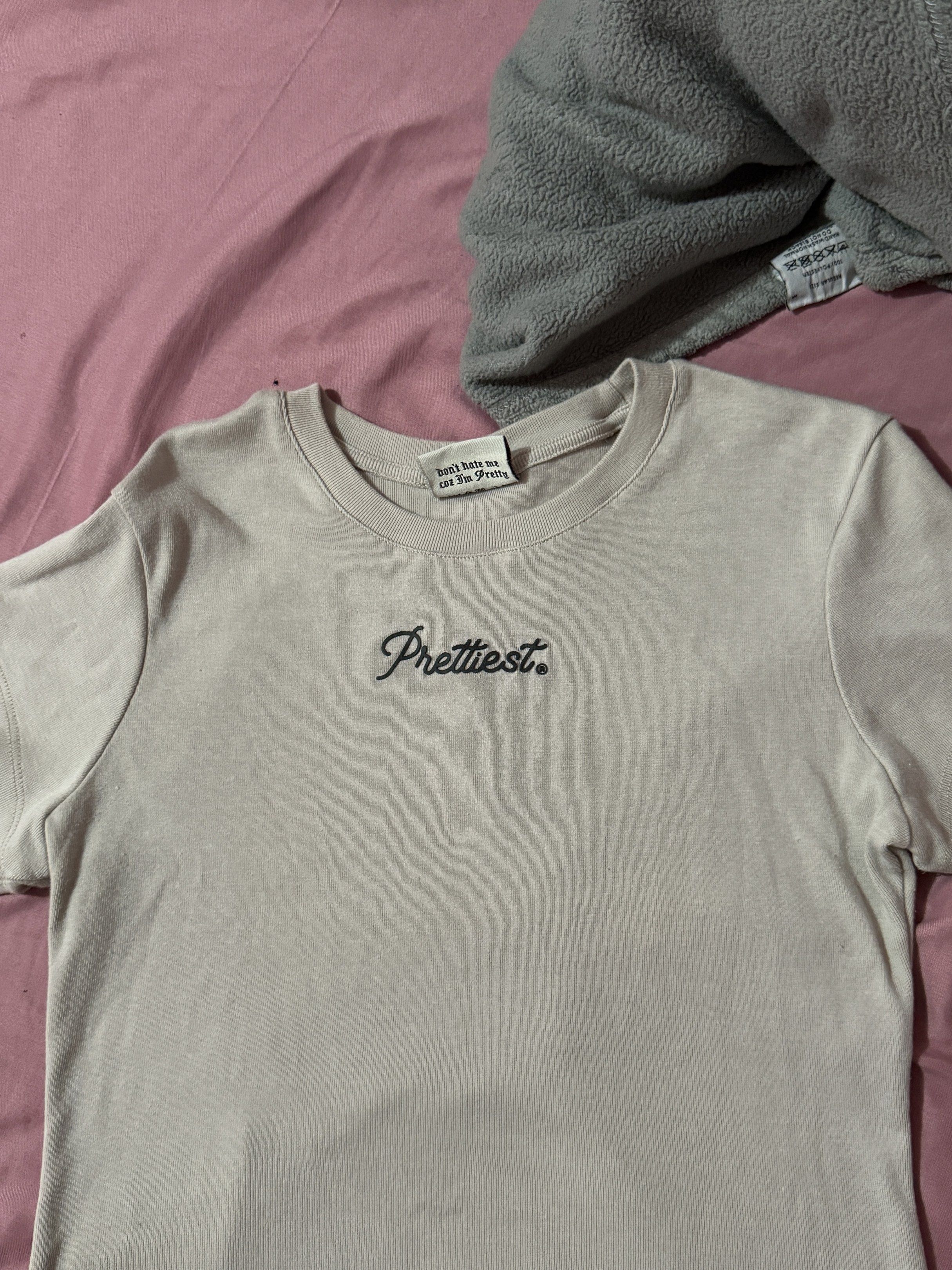 Prettiest Baby Tee in Oat / Tshirt (Category: Shirts) located in Rizal. Submitted by alyssalincs (Listing ID 1418598517, Image 3). Description: Rarely used. firs small-med.