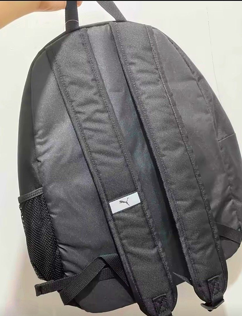 Puma Backpack (Preloved) (Category: Backpacks) located in Caloocan City. Submitted by ms.green26 (Listing ID 1418642158, Image 2). Description: Original Puma Backpack [Preloved] ✅RFS: hindi pa nagagamit/Need fund ✅MOP: Gcash/Cash ✅MOD: pick up only via lalamove/grab (same day delivery, SF c/o buyer) if COD via lalamove add 50 on top of shipping fee ✅Location: Bagong Silang Caloocan.