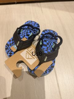 （分類：）位於 。 由 chingyi90317 提交（商品編號 1418745152，圖片 1）。簡介： 。