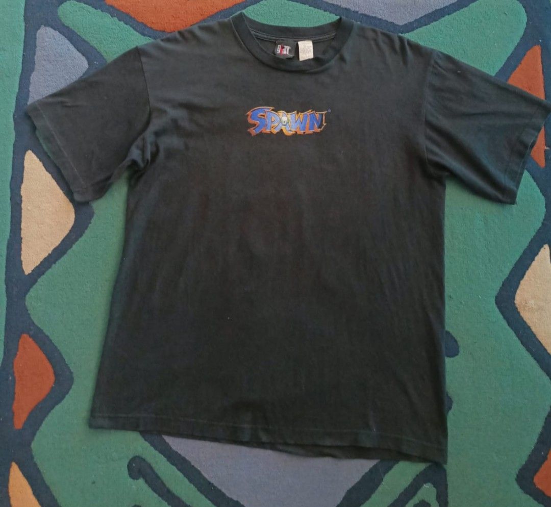 Spawn 90s (Category: Tshirts & Polo Shirts) located in Pasir Gudang. Submitted by syla2nd (Listing ID 1418670023, Image 2). Description: vtg tee spawn 90s size L pit 23/30 tiada tulang tepi good cdtn.